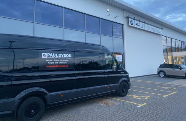 Paul Dyson commercial cleaning team outside of the Startstone dealership