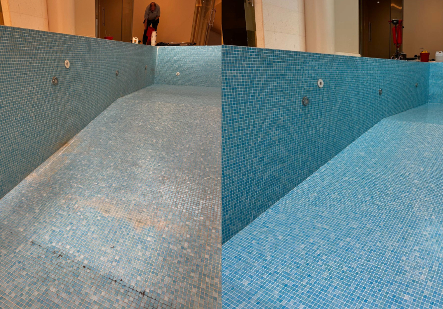 Before and after of pool cleaning 